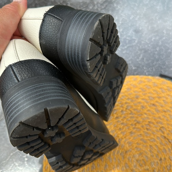 Two-Tone Style, sz 9 - Picture 7 of 8